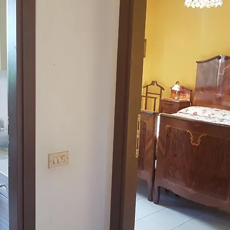 Zarina Apartment Pallanza